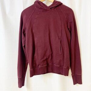 Lululemon Scuba Pullover Hoodie in "Garnet" Size 2